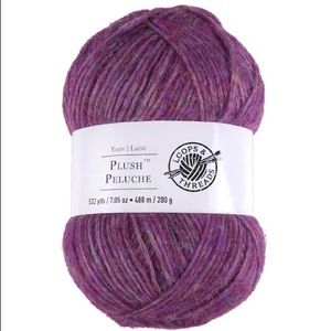 Plush yarn (purple)